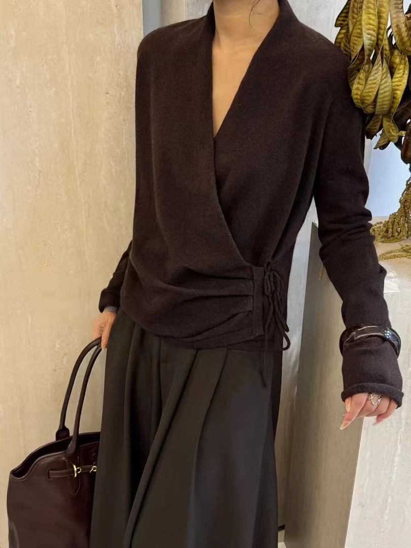 慢慢【451-500】2025秋冬新款高级显瘦气质时尚百搭上衣01