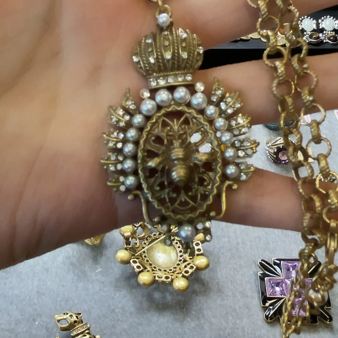 琉璃纯铜合金美丽的花朵