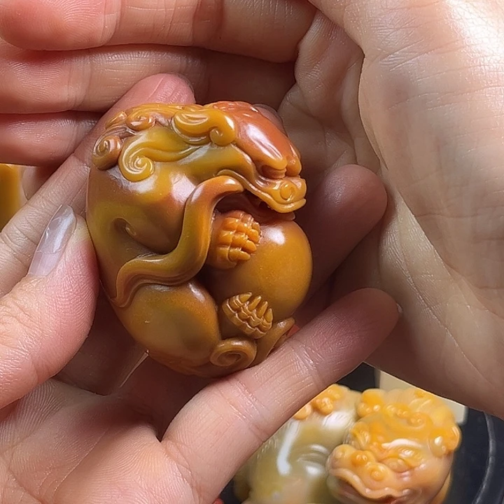 江***饰寿山石精品印章章