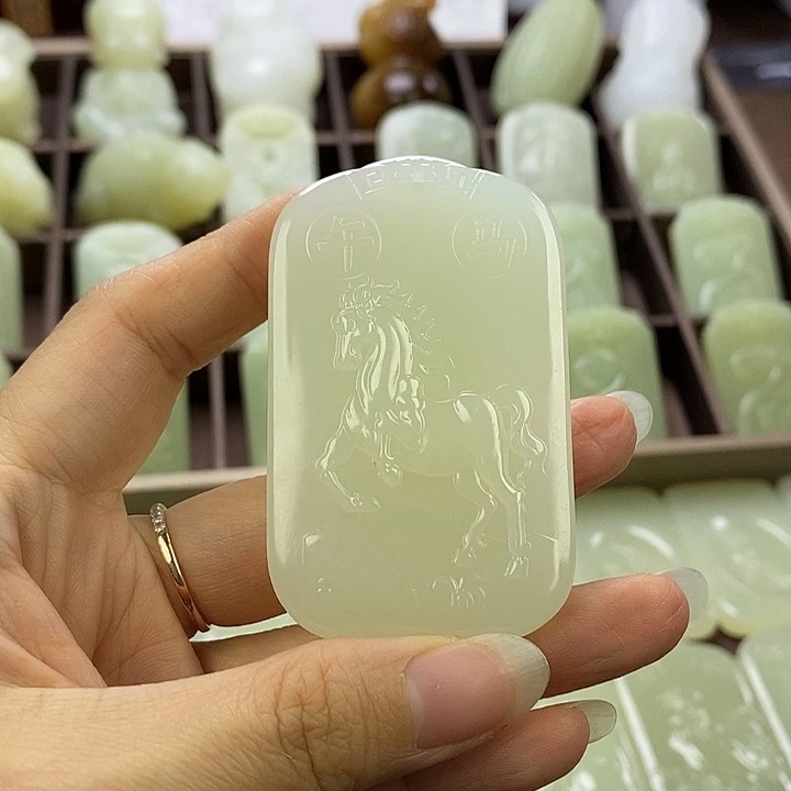 昆仑石双面马守护神