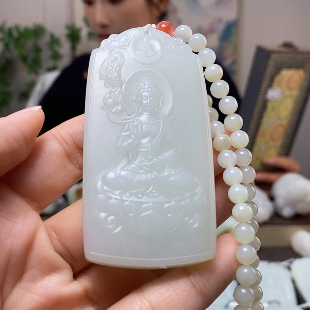 丁***习和田玉未镶嵌颈饰