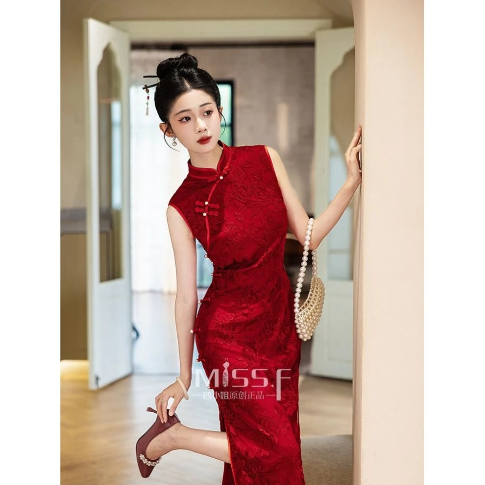 红色订婚旗袍礼服裙新中式2025新款清冷高端婚服新娘婚礼敬酒服