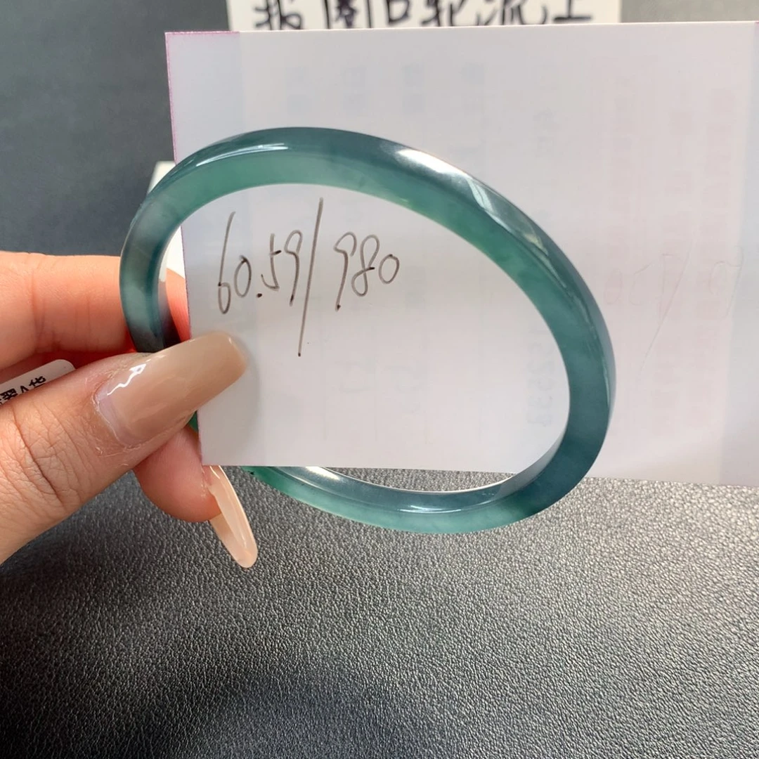 翡翠未镶嵌手镯天然翡翠