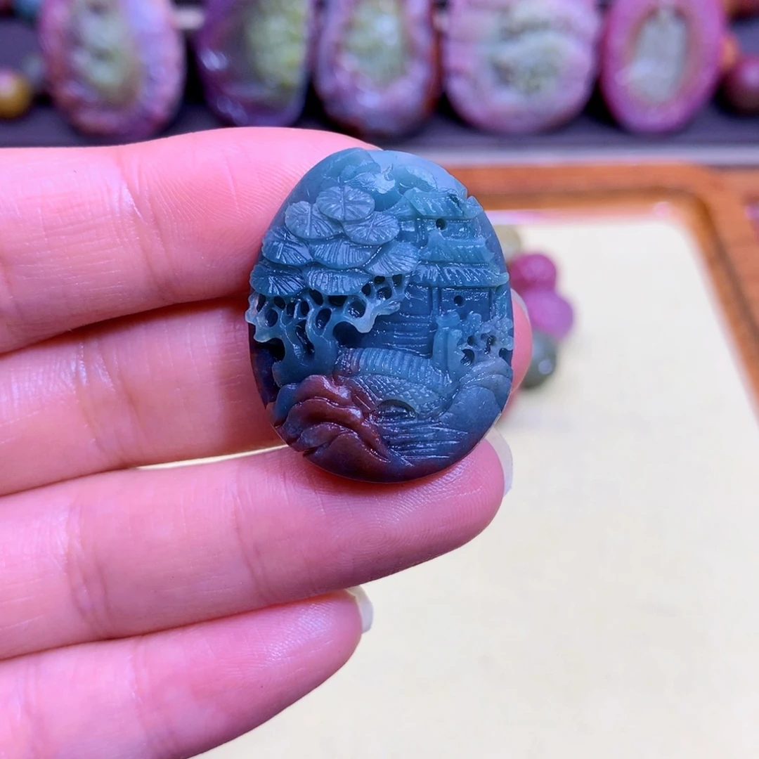 玛瑙未镶嵌挂件盐源定制