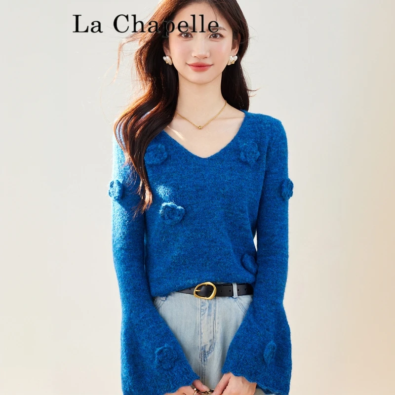 拉夏贝尔早春设计感小众针织衫女时尚气质喇叭袖洋气毛衣V领上衣