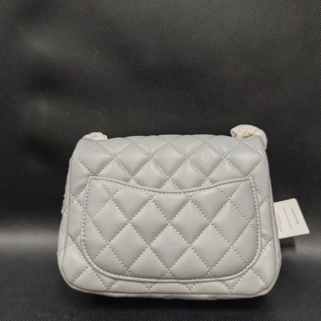 SMVP 高定奢品 时尚潮流真皮新款女包斜挎包18CM 10398-1 灰色