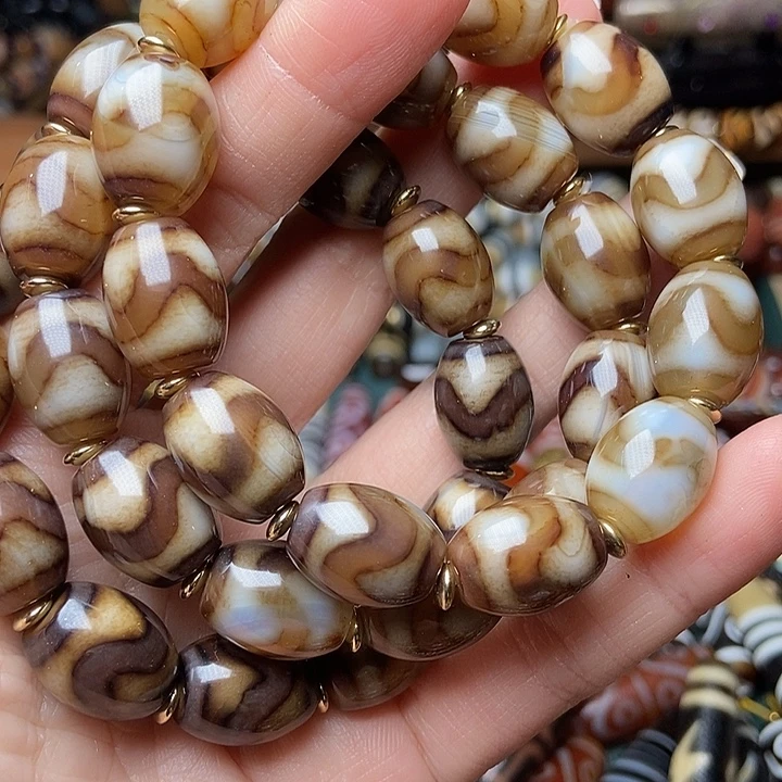 玛瑙/玉髓未镶嵌手链发一条