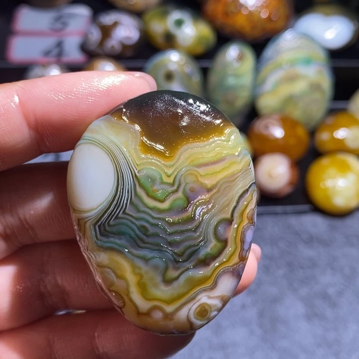 玛瑙/玉髓未镶嵌吊坠(不含链)39