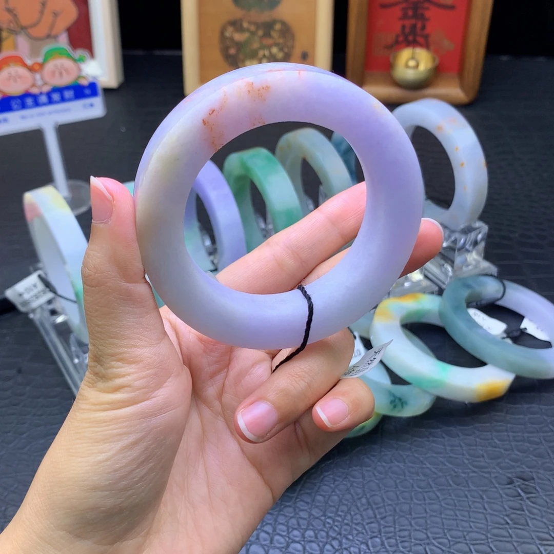 定制翡翠未镶嵌翡翠手镯