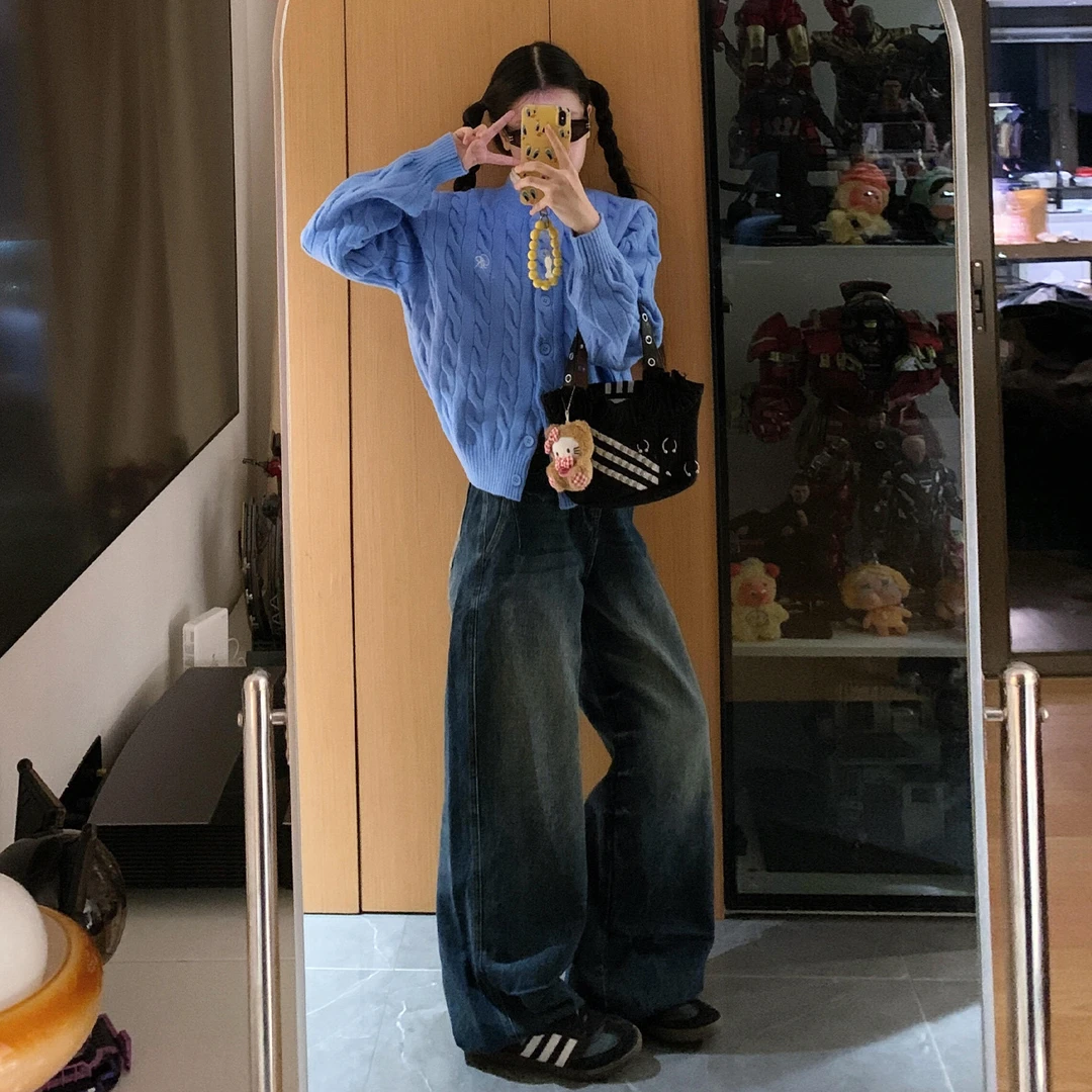 2025新款克莱因蓝短款针织开衫上衣韩系慵懒风加厚毛衣外套女秋冬