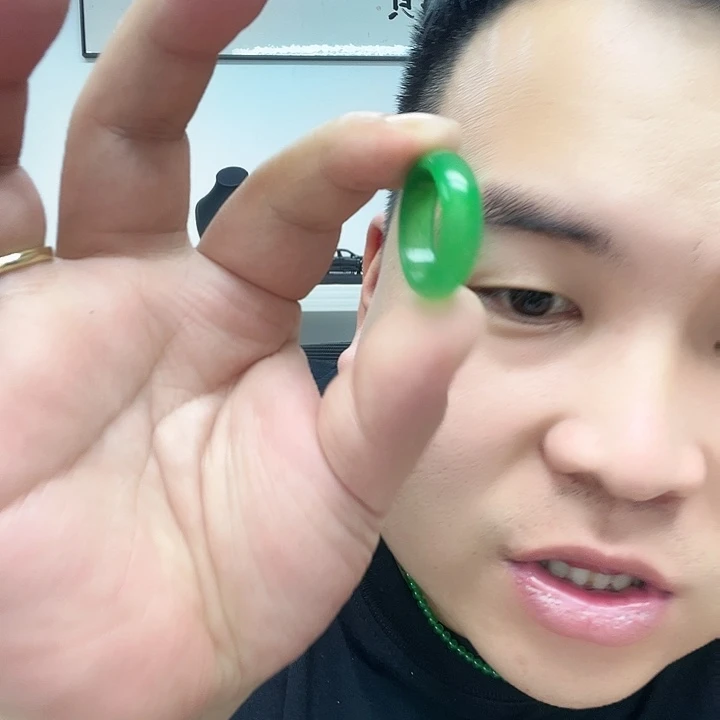 翡翠14K金镶嵌颈饰212戒圈