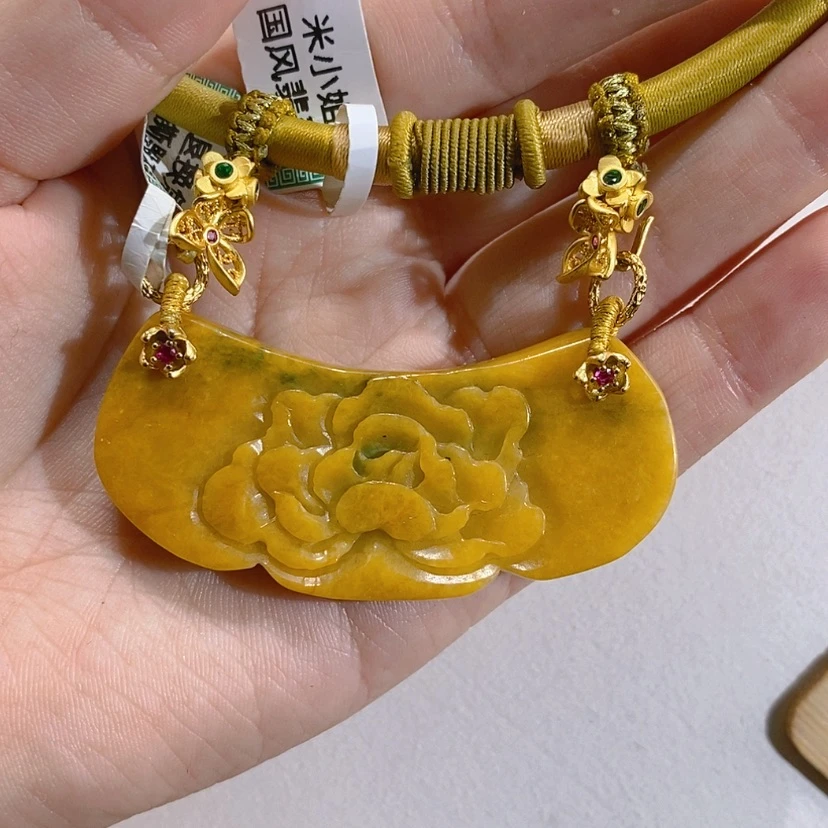 【闪购商品】颈饰未镶嵌翡翠