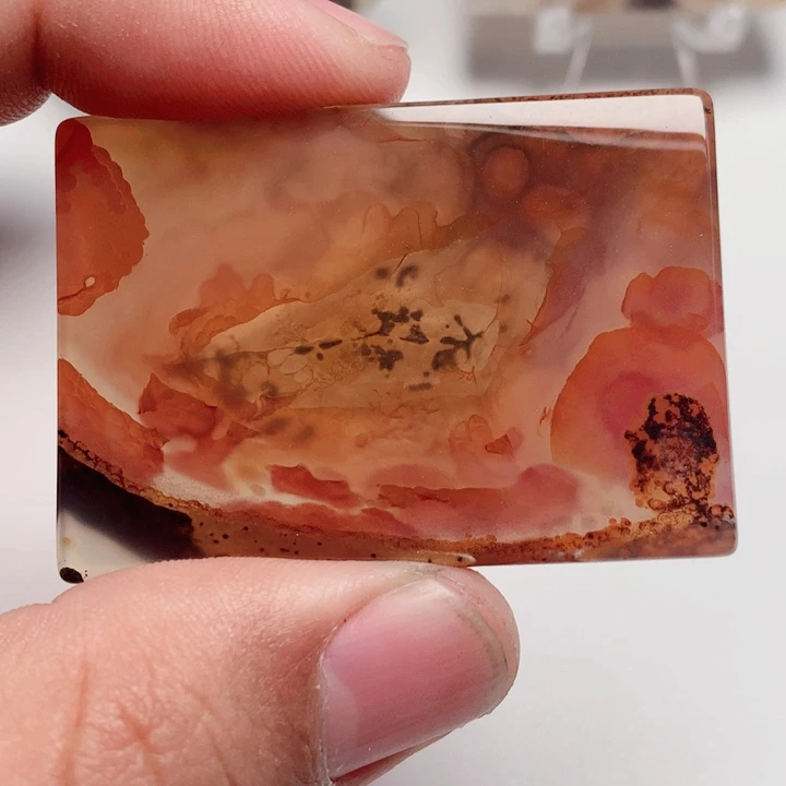 玛瑙/玉髓颈饰未镶嵌请****灰