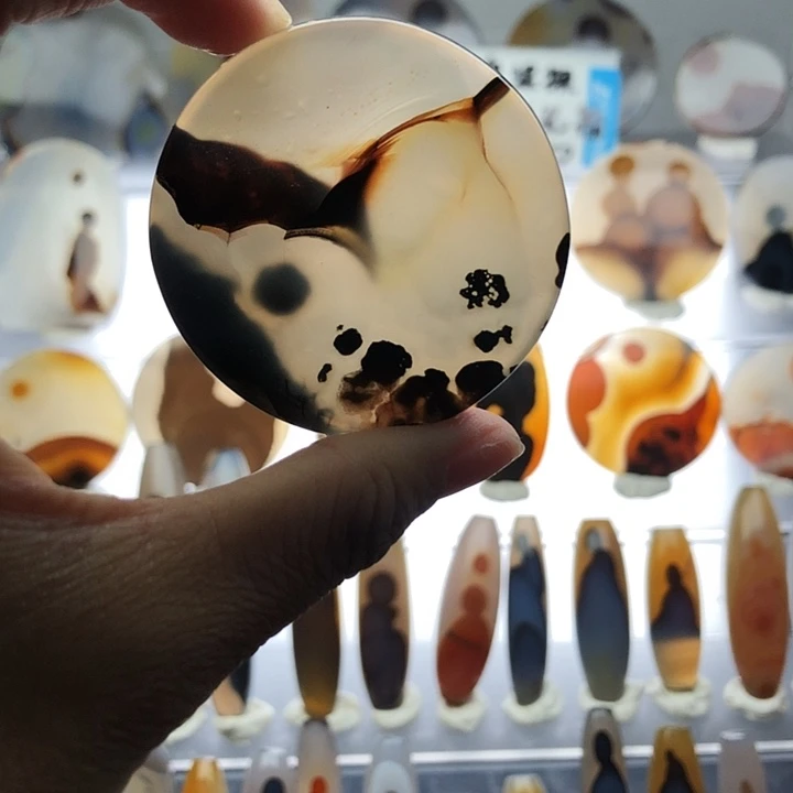 玛瑙/玉髓未镶嵌珠宝半成品113