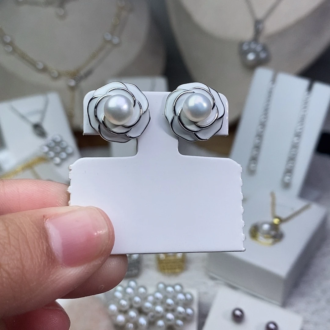 银S925镶嵌淡水珍珠耳饰