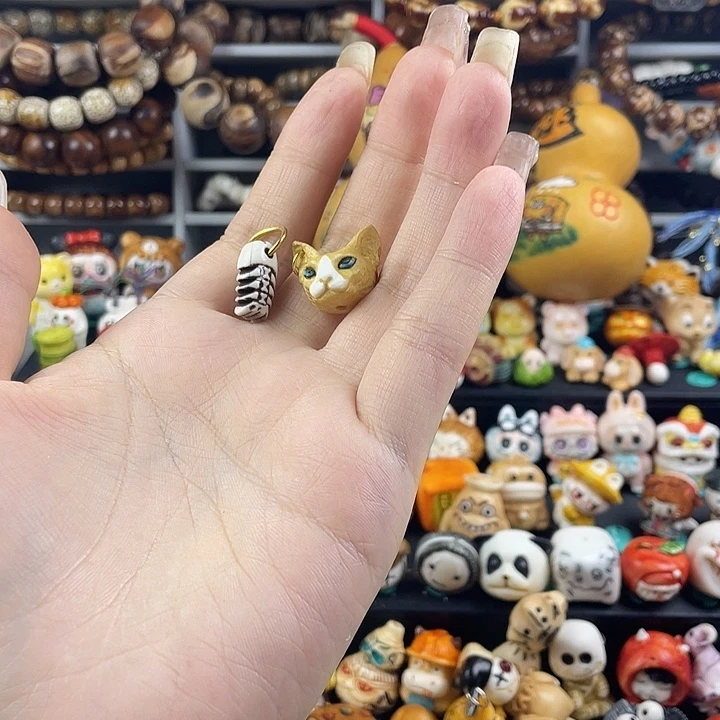 非金属无一个根付配饰和一个鱼