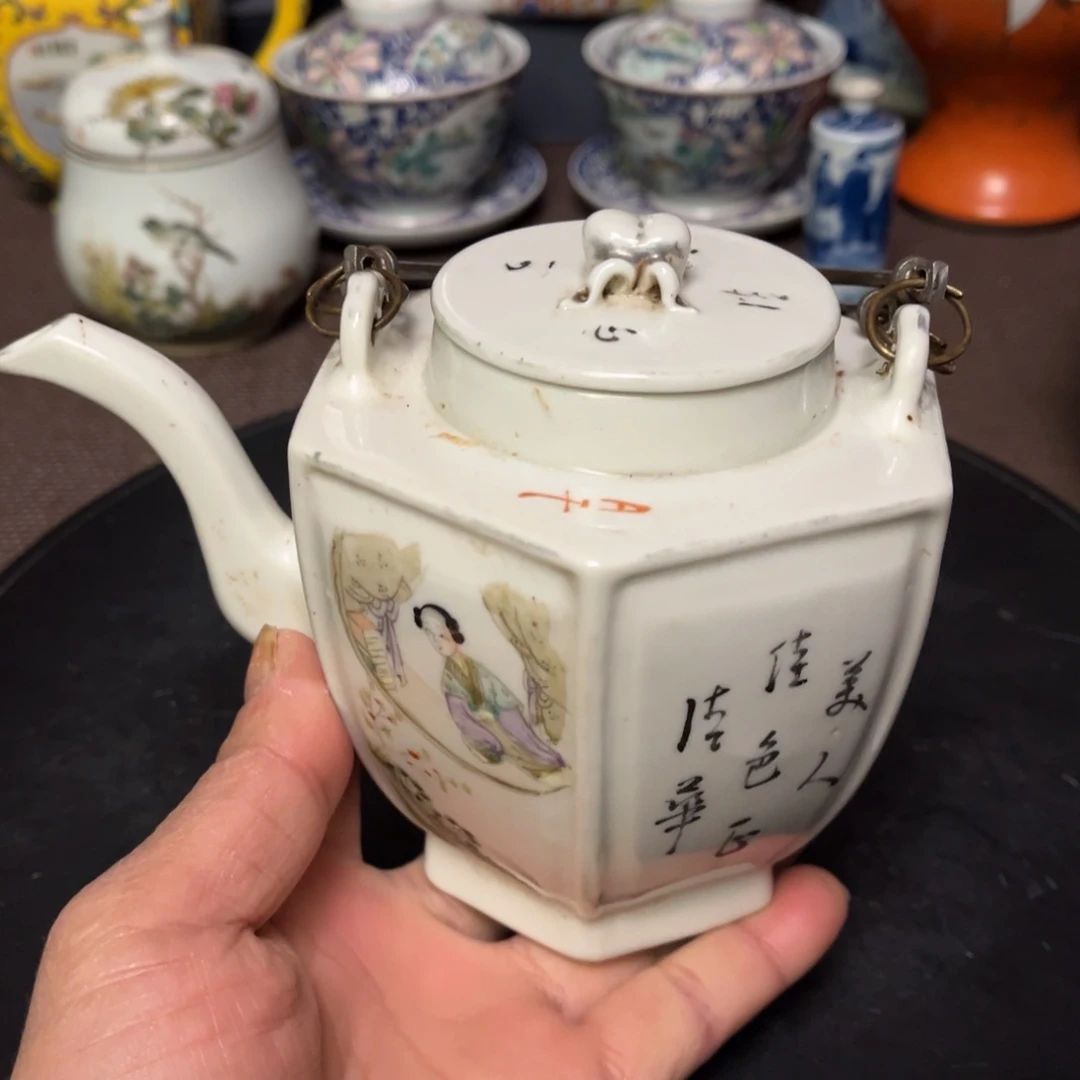 摆件汽**赁陶瓷o o o o o o