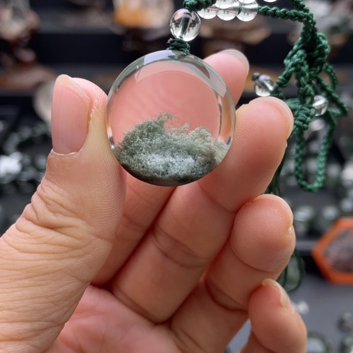 颈饰水晶未镶嵌绿幽灵聚宝盆圆牌