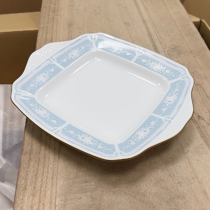 瓷片噗哈哈哈哈哈哈哈哈哈我