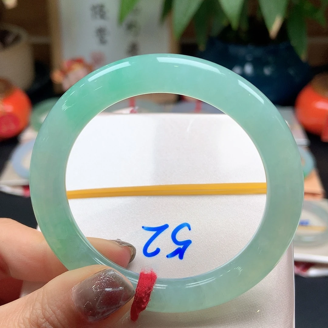 翡翠未镶嵌手镯56