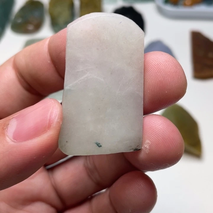 翡翠裸石缅甸翡翠A货