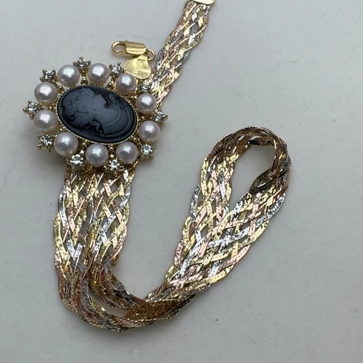 淡水珍珠颈饰未镶嵌