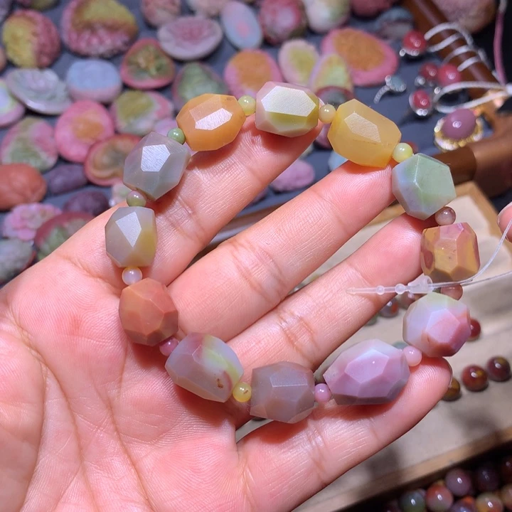 玛瑙/玉髓未镶嵌手链盐源玛瑙
