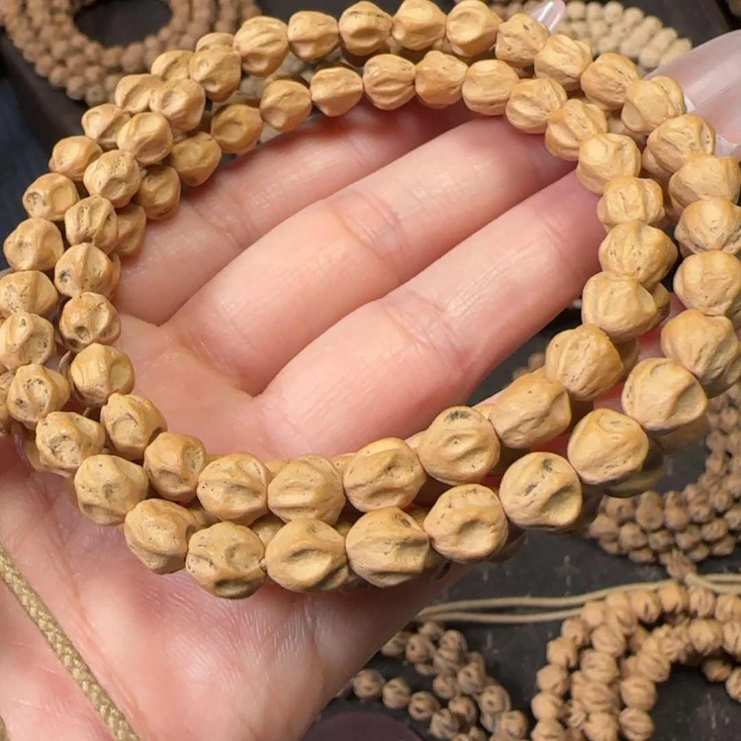 我***鹿吊坠柏香籽/百香籽