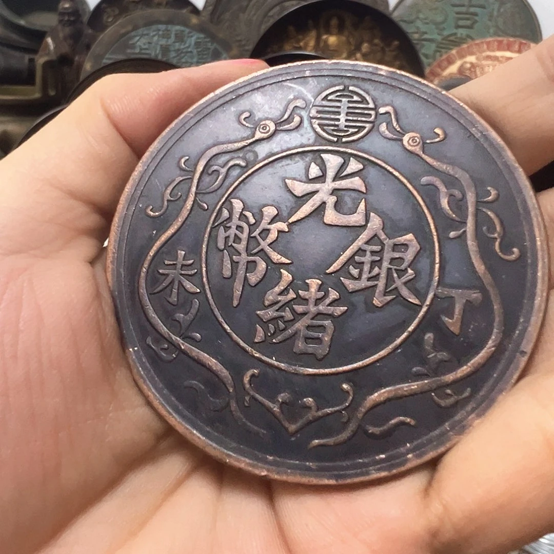 金属复古风格摆件