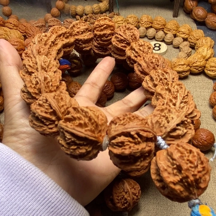 文玩核桃吊坠激**湃白茬霸王龙