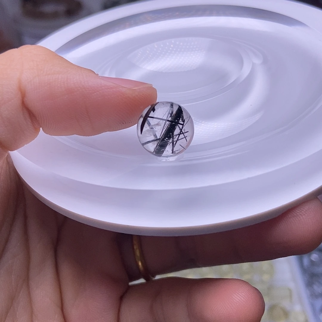 Y***.水晶手串未镶嵌定制打孔不退换