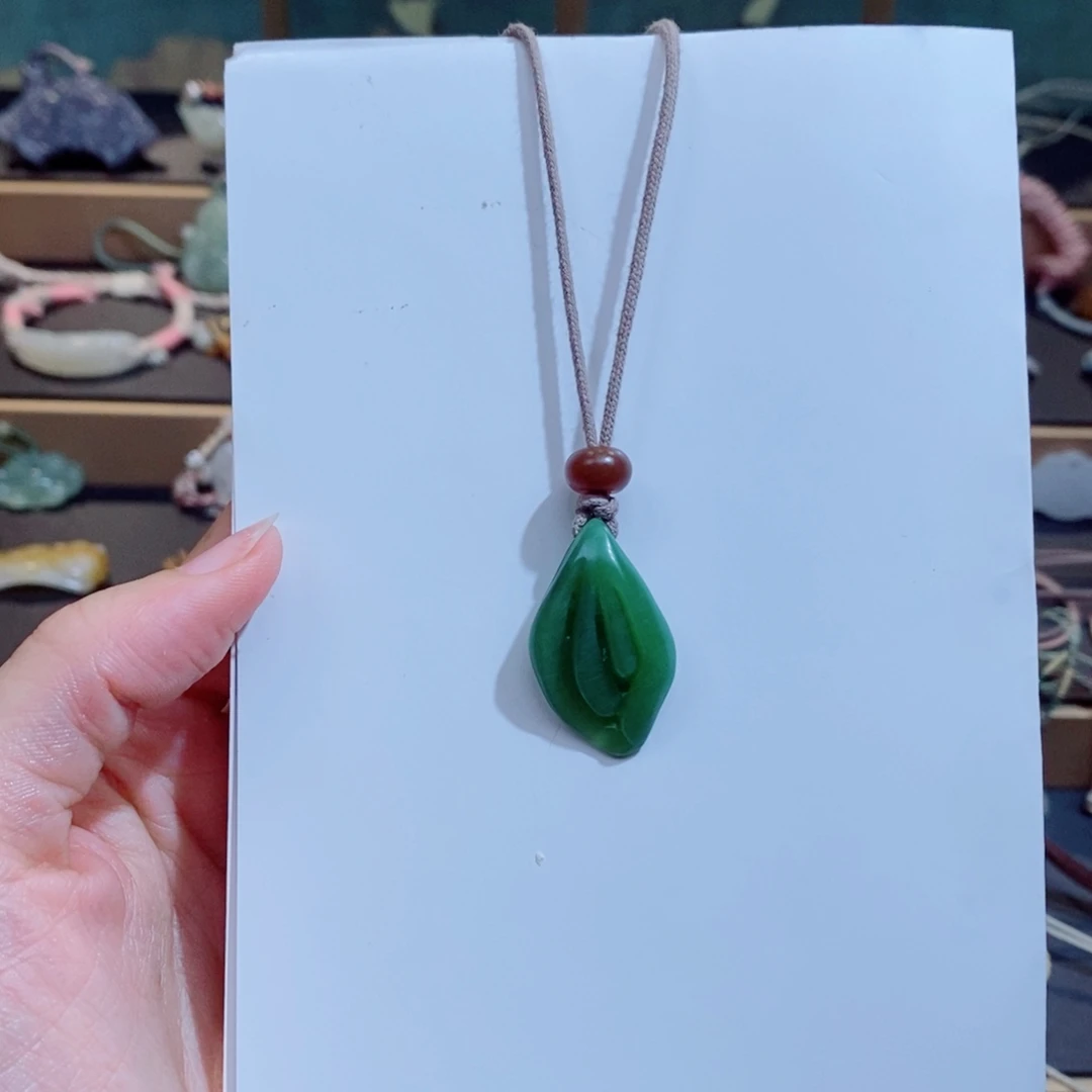 和田玉（碧玉）未镶嵌颈饰