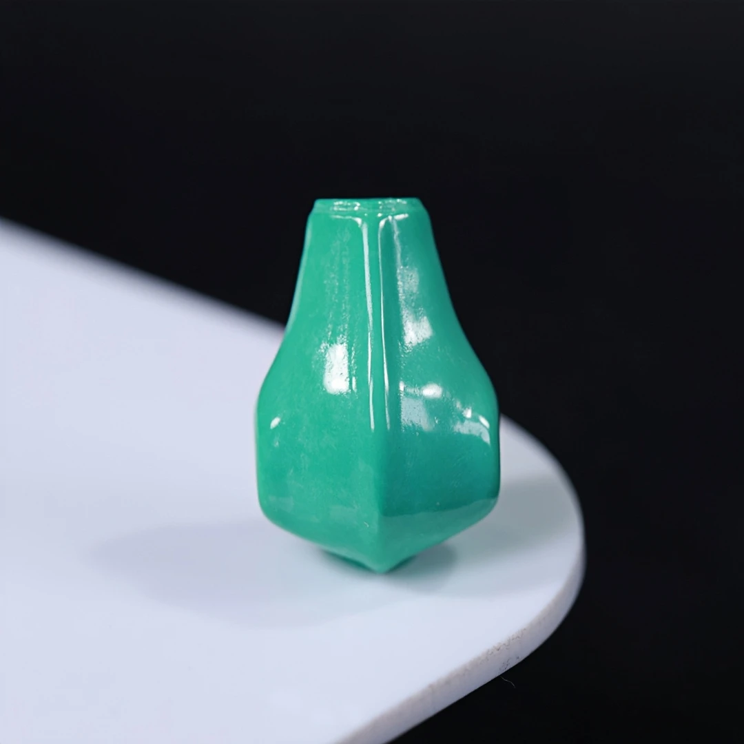 精品瓷高绿色鲨鱼背一体三通手串项链diy配饰配件百搭经典隔配珠