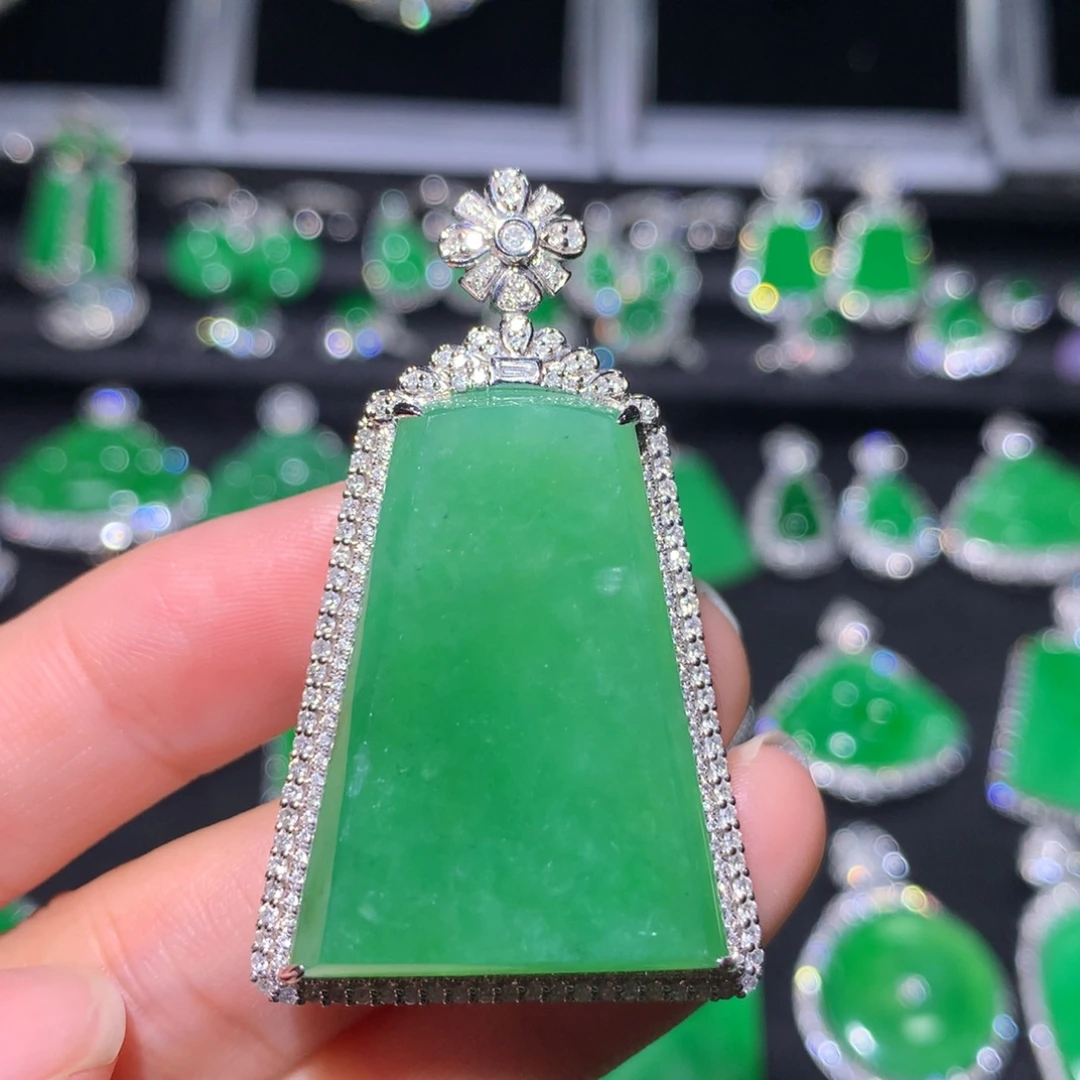 吊坠(不含链)18K金镶嵌翡翠翡翠