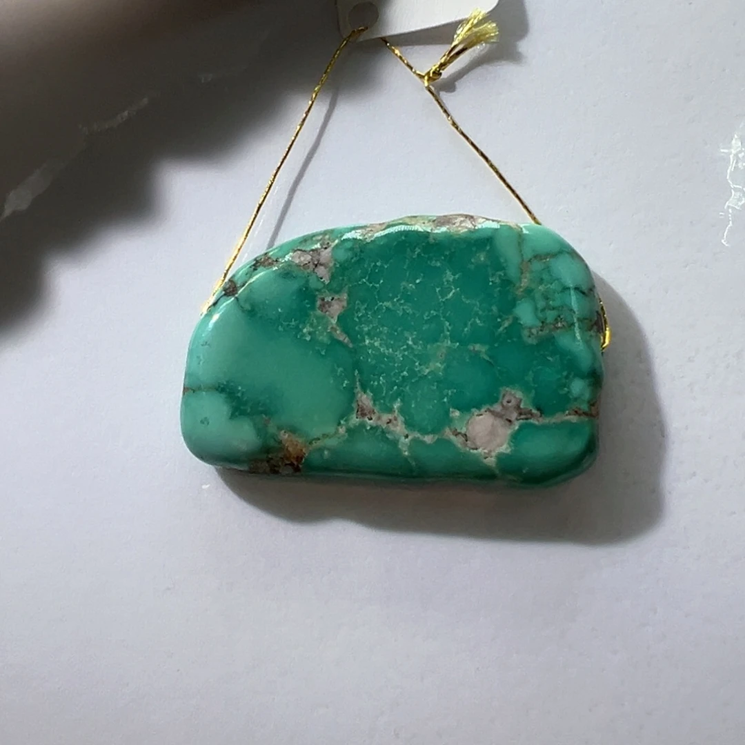 绿松石未镶嵌挂件