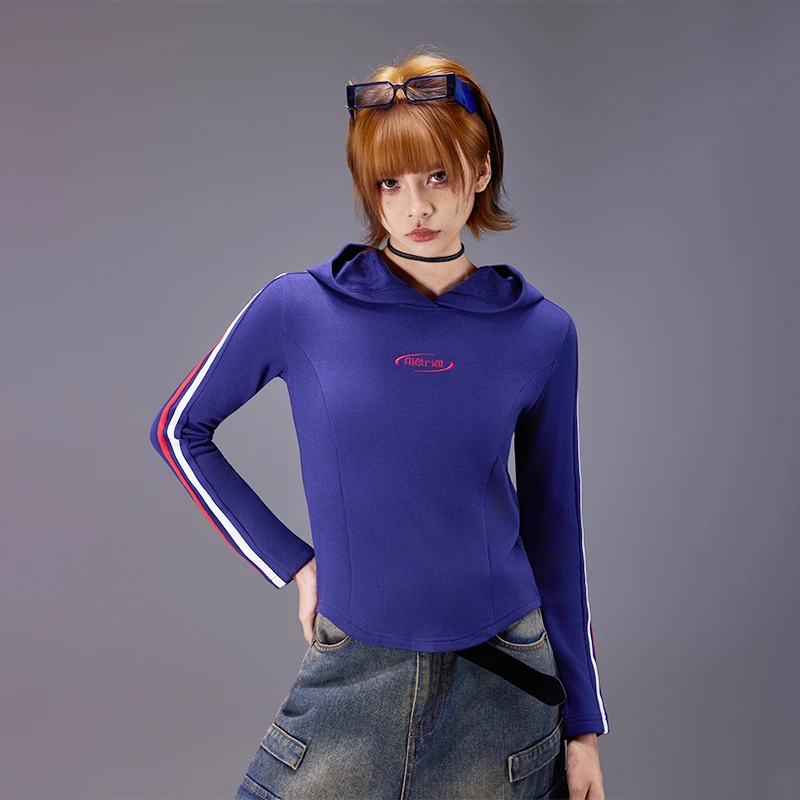 T恤常规款常规创意修身型女宽松型街头潮人长袖连帽Q52887