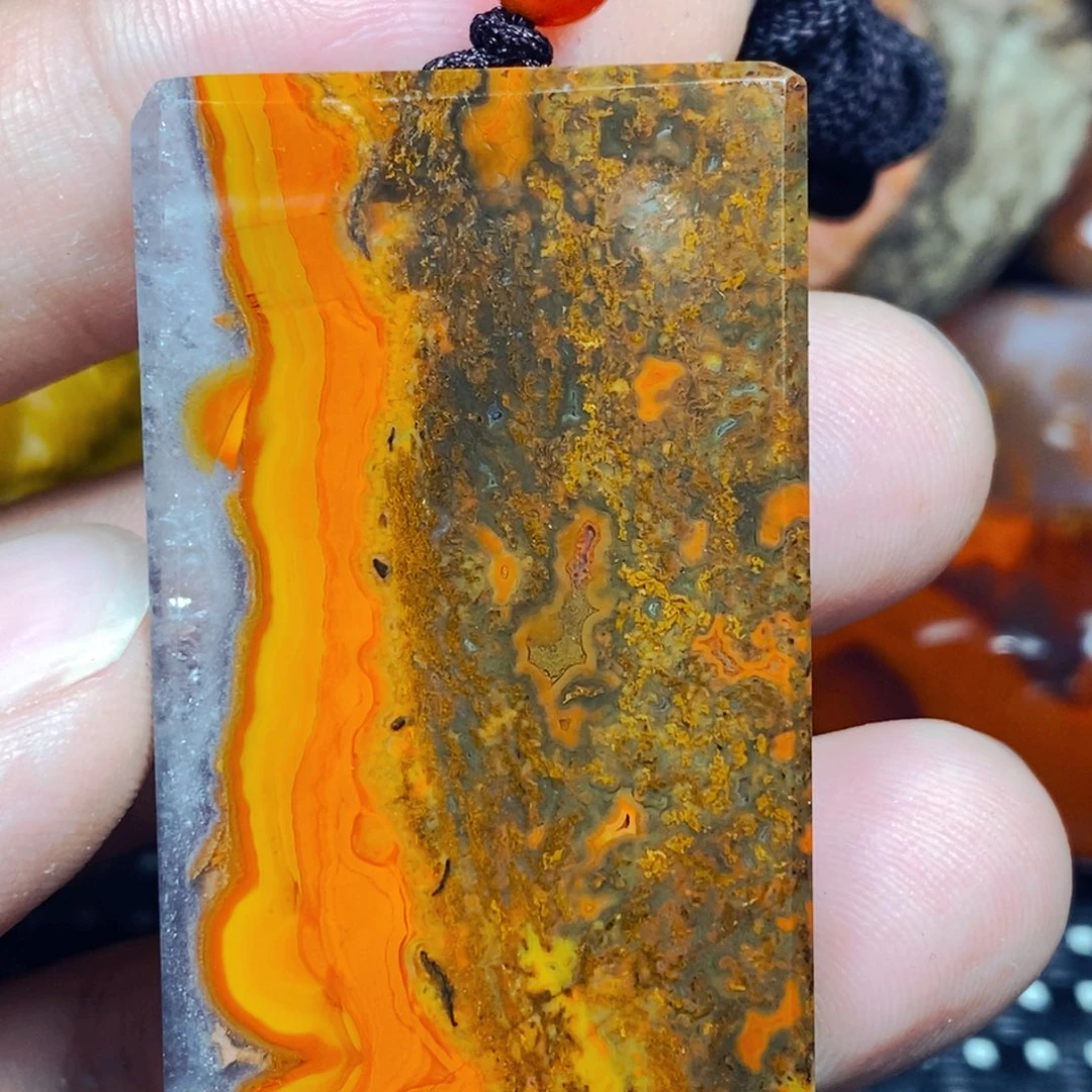 未镶嵌吊坠(不含链)玛瑙/玉髓浮**极