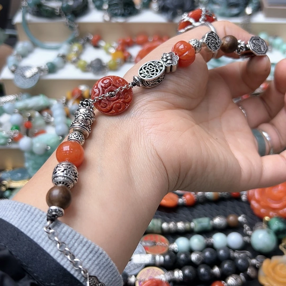 翡翠颈饰未镶嵌s****h手串