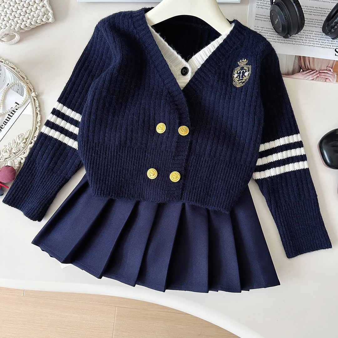 女童秋季主题风格设计感套装女宝针织毛衣百褶裙两件套Q67635