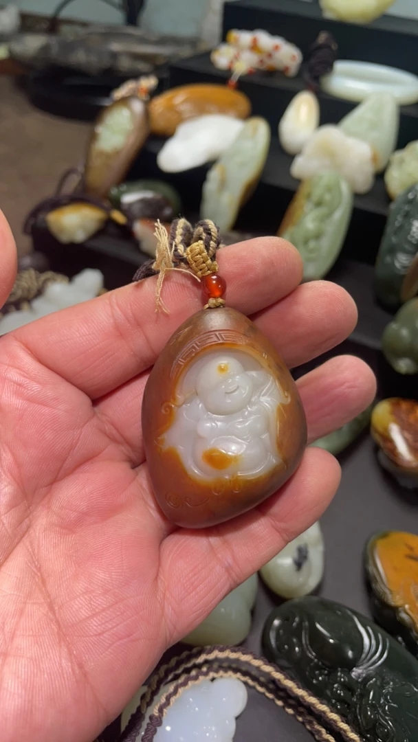 和田玉精品佛公挂件