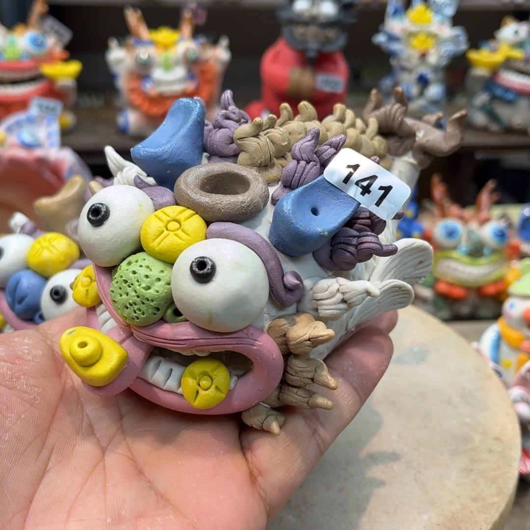 陶瓷纯手工抽象陶瓷摆件141