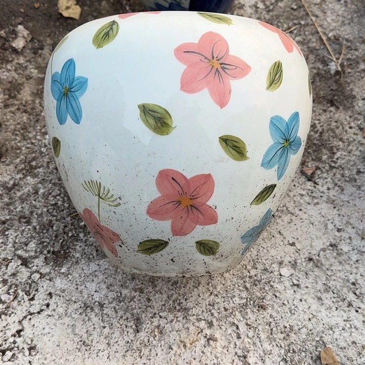 微瑕景德镇手工陶瓷花瓶