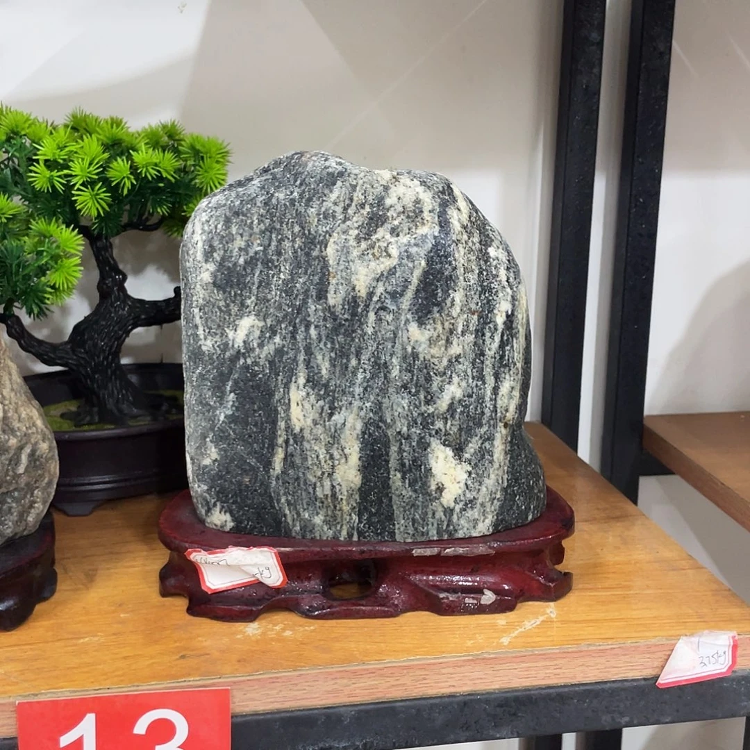 眭***石材靠山石平安石摆件