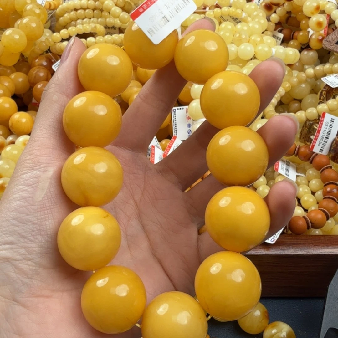 未镶嵌琥珀珠宝奇石