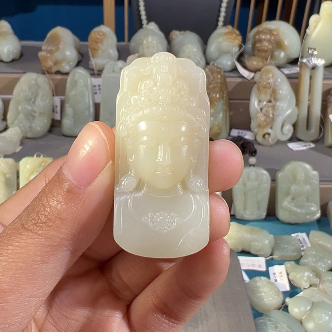 和田玉（糖玉）未镶嵌颈饰