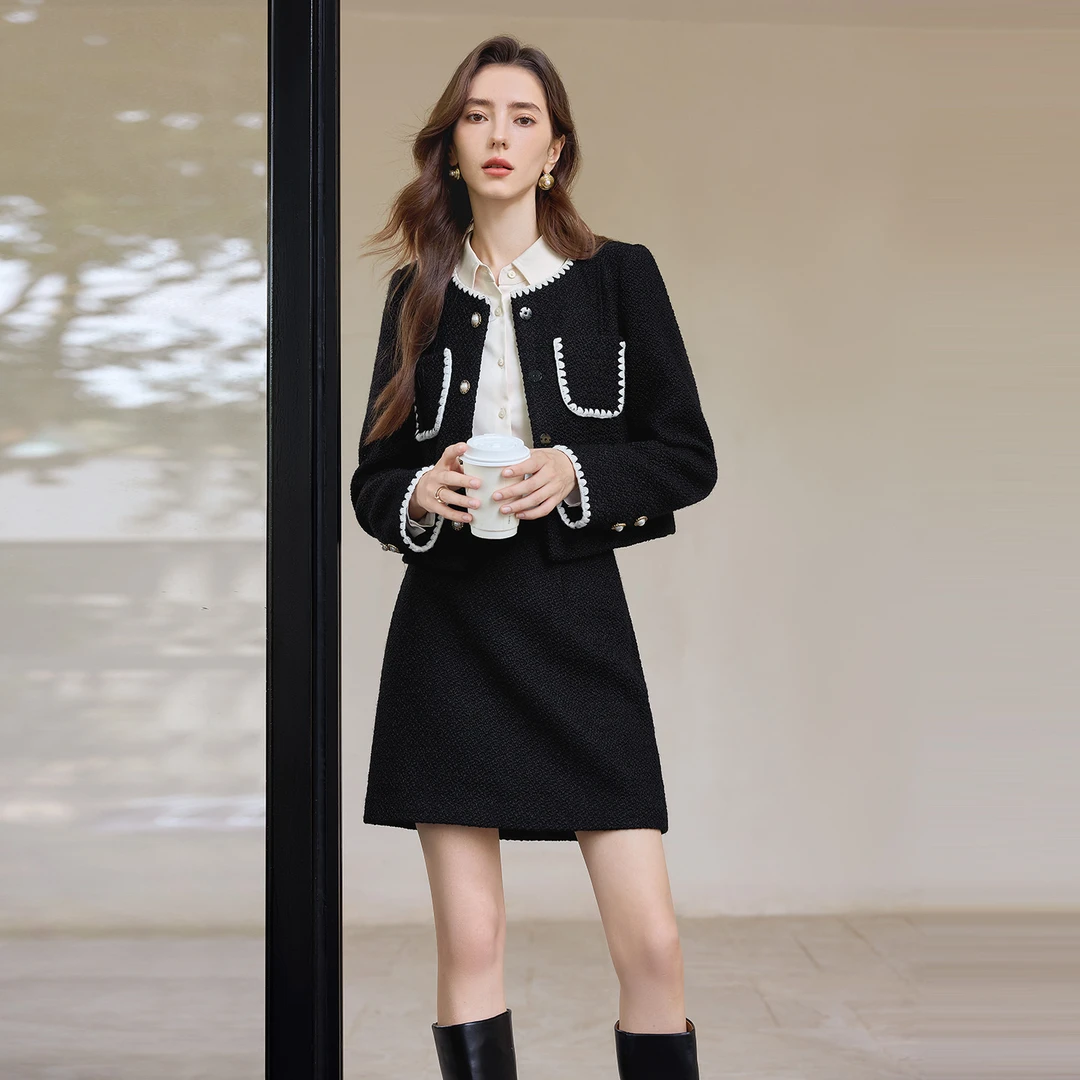 她池2025春装新款女装上衣搭半身裙小香风绵羊毛两件套T43Z4385NB