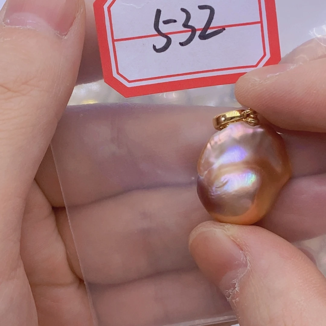 淡水珍珠银S925镶嵌吊坠(赠链)