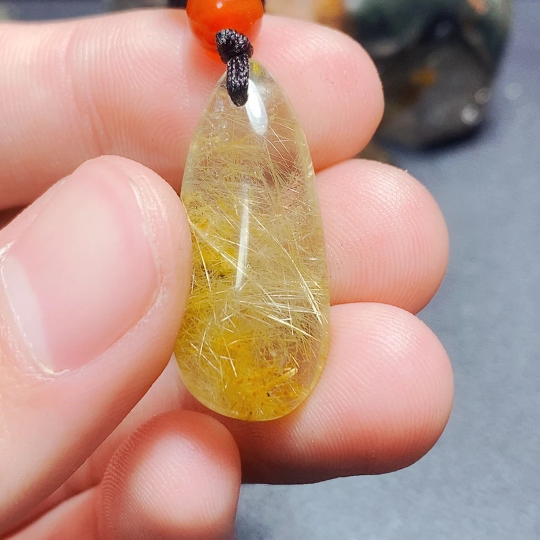 水晶颈饰未镶嵌白