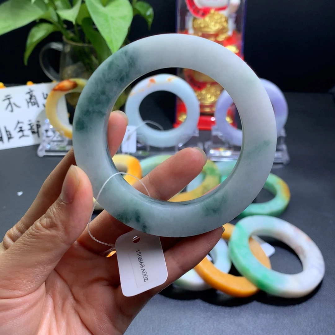 定制翡翠手镯未镶嵌