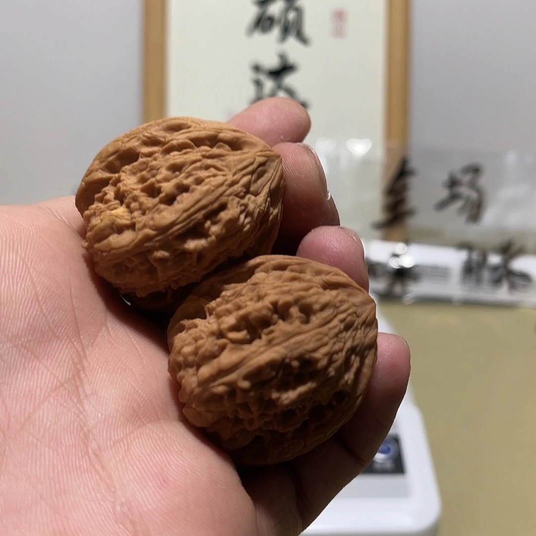 阿***车大叶紫檀（黑酸枝木类）